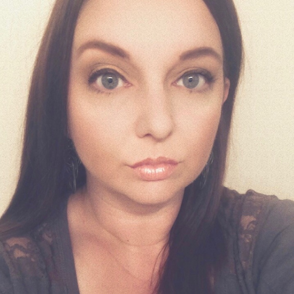 Meet your Posher, Denise